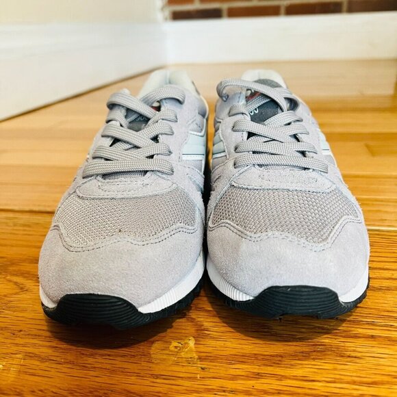 Diadora SAMPLE Women's Size 3.5 High Cushioned Running Shoes - Picture 12 of 16